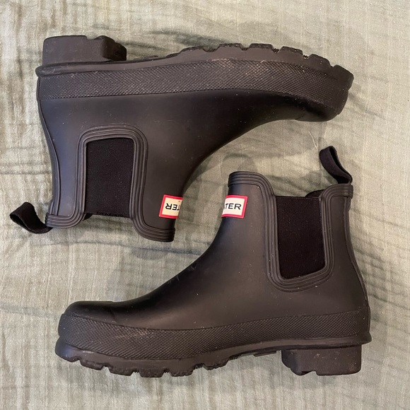 Hunter Original Waterproof Chelsea Rain Boot - Picture 7 of 9